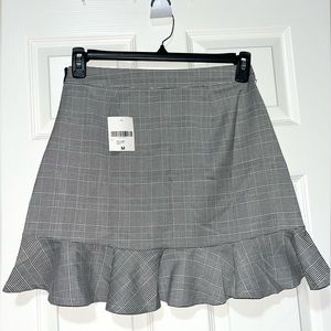 Forever 21 Black & White Checkered Ruffle Mini Skirt